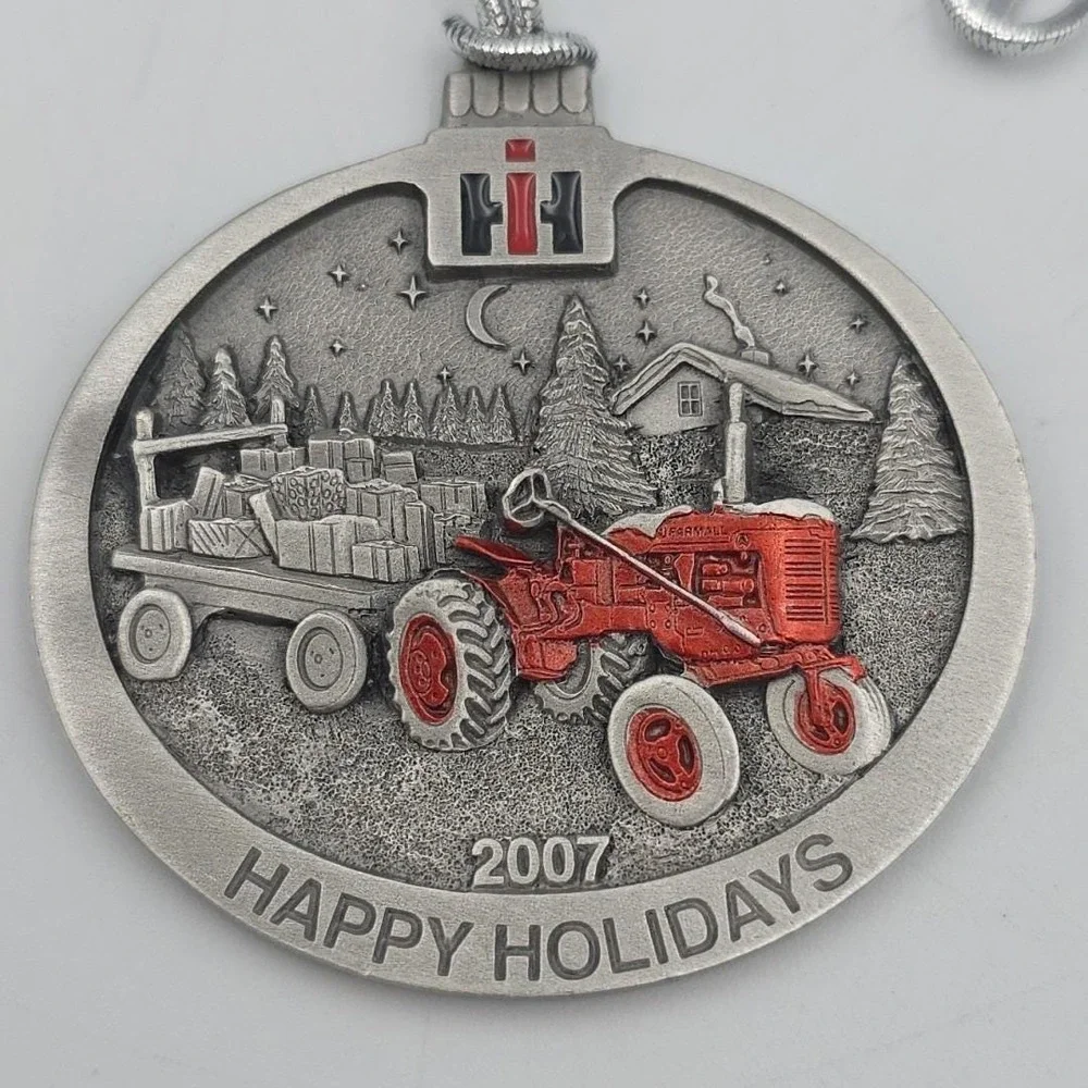 2007 Case IH International Harvester Ornament -- #4‎ in Series -- Farmall A